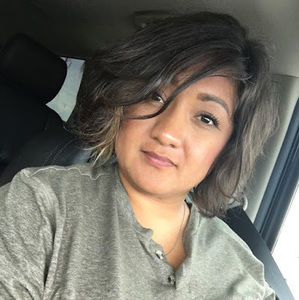 Meet your Posher, Emanda